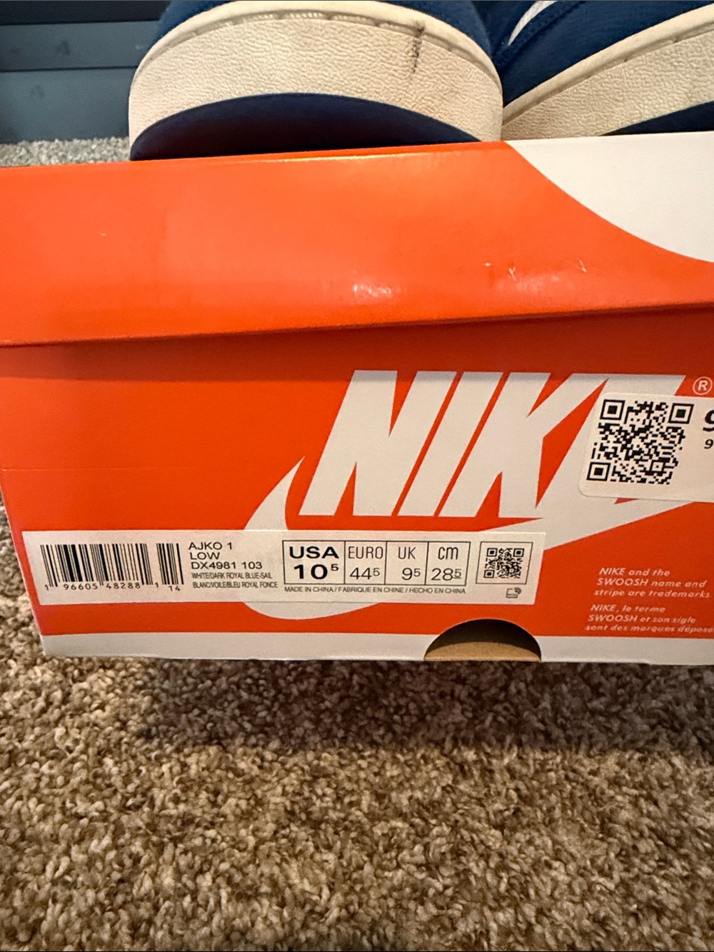 Nike Jordan 1 low KO Royal and white - Picture 7 of 8